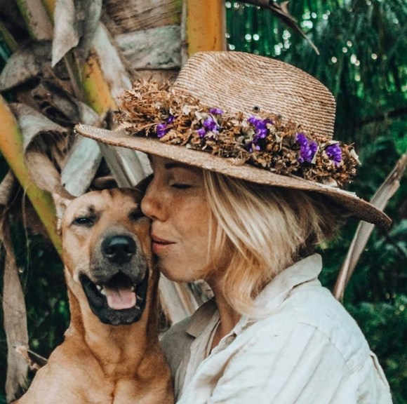 Meet your Posher, Kristen - Picture 1 of 1